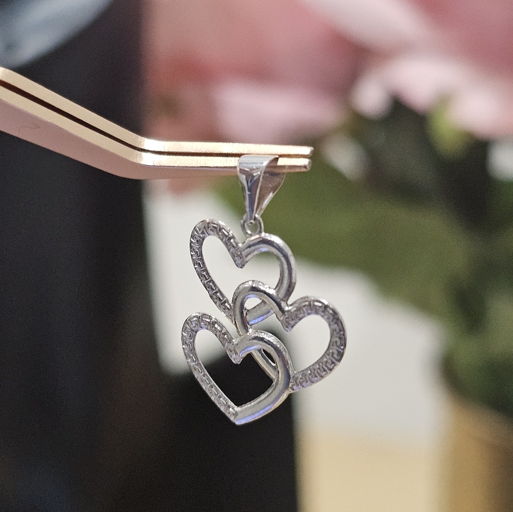 18k Real Saudi Triple Heart Pendant White Gold